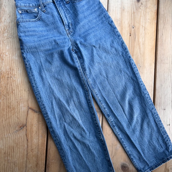 The Perfect Vintage Wide-Leg Crop Jean - Picture 5 of 5